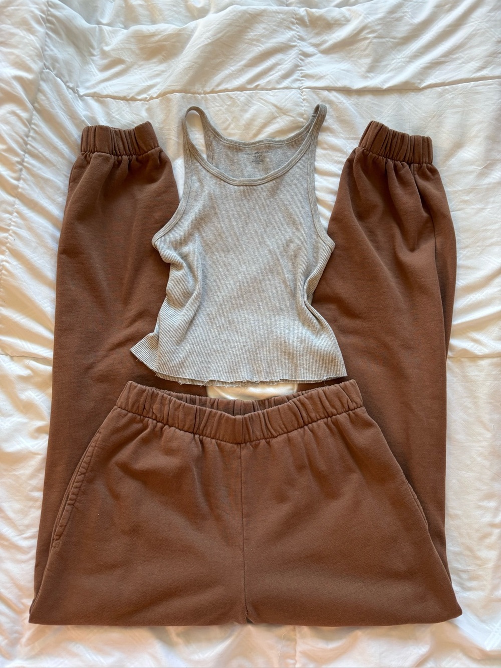 Brandy Melville Brown Elastic-Waist joggers with gray tank bundle set